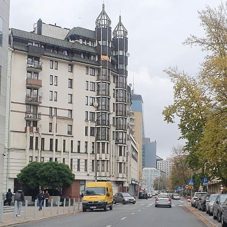 Appartamento Apartament Twarda Varsavia Esterno foto