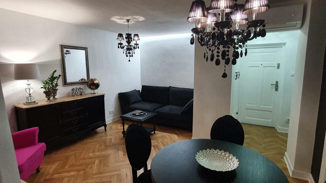 Appartamento Apartament Twarda Varsavia Esterno foto